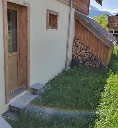 Le Chalet De Lili Nevache Exterior photo